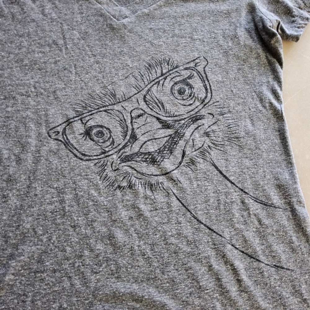 Inkopious Women's Gray Graphic Tee‎ Ostrich with Glasses Short Sleeve Top